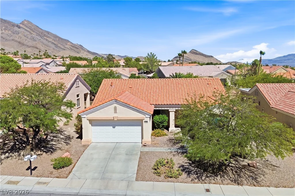 10704 Heritage Hills, Las Vegas, NV 89134