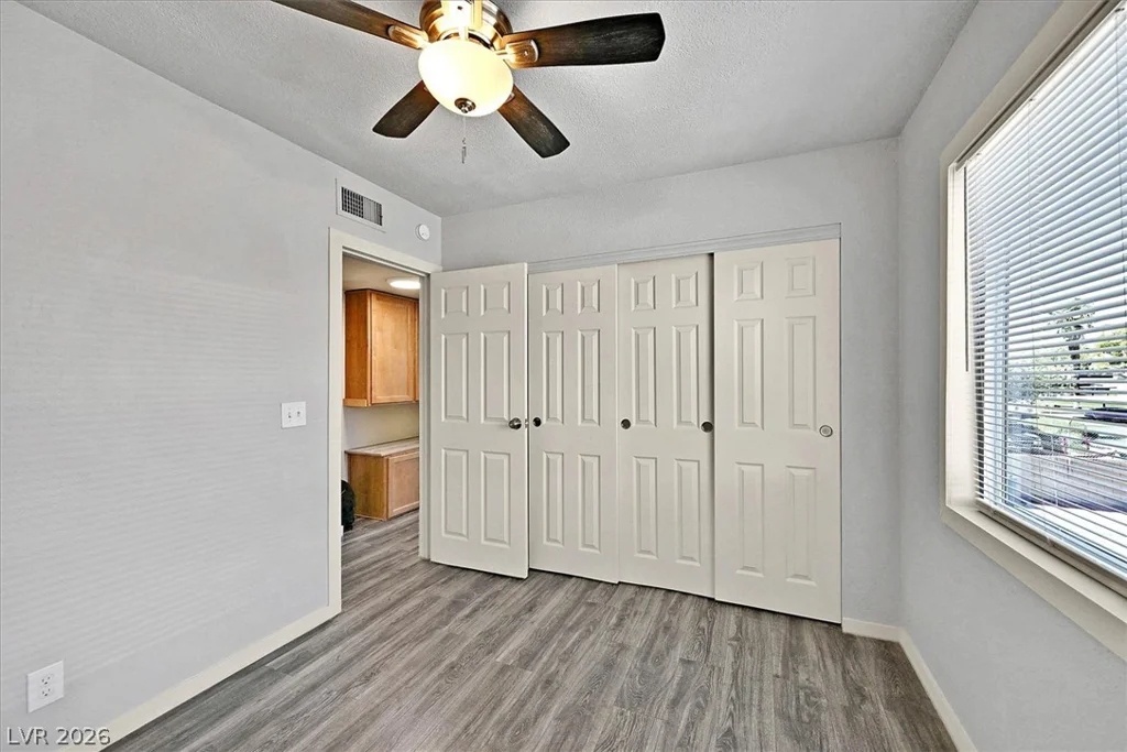 301 Misty Isle, Las Vegas, NV 89107