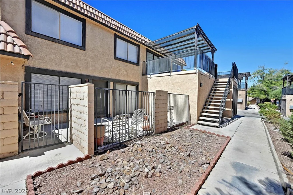 301 Misty Isle, Las Vegas, NV 89107