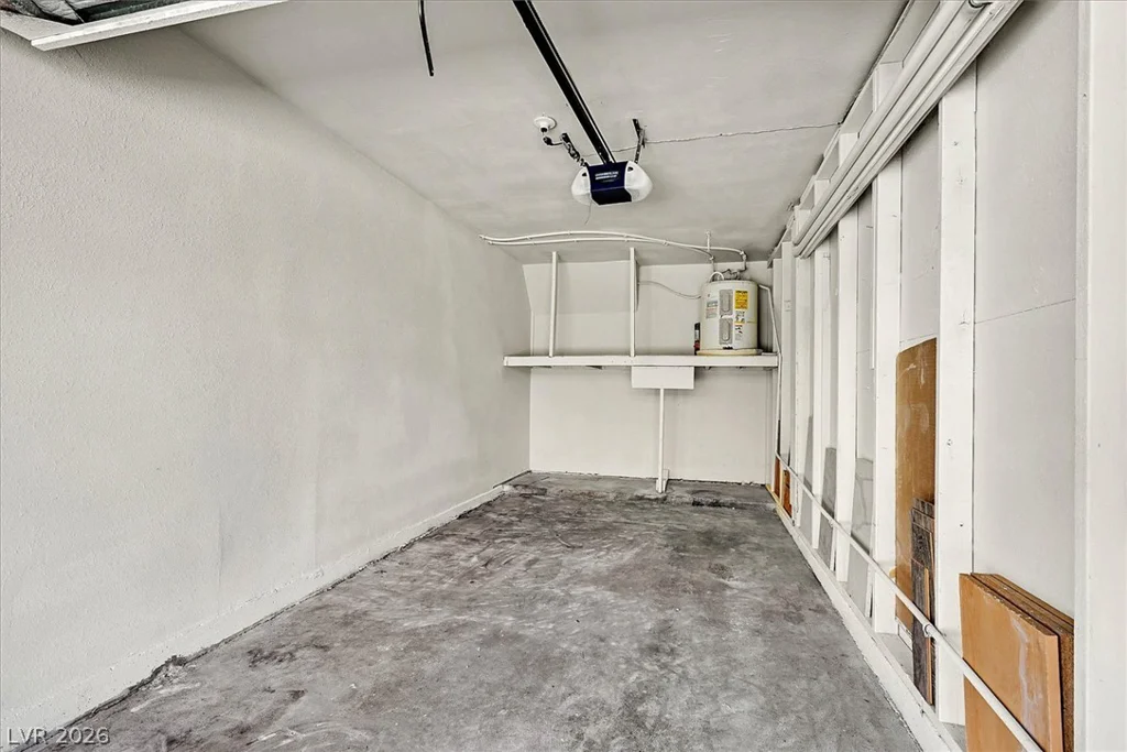 301 Misty Isle, Las Vegas, NV 89107