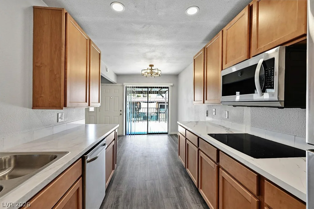 301 Misty Isle, Las Vegas, NV 89107