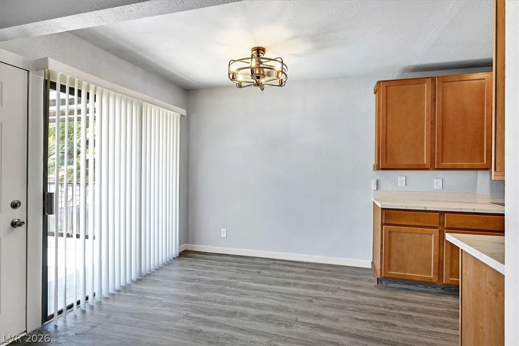 301 Misty Isle, Las Vegas, NV 89107
