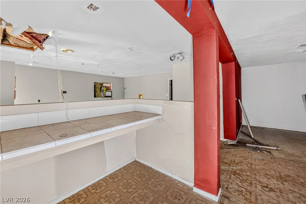 1611 Irons, Pahrump, NV 89048