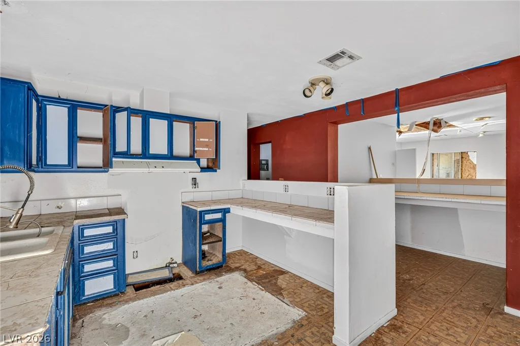 1611 Irons, Pahrump, NV 89048