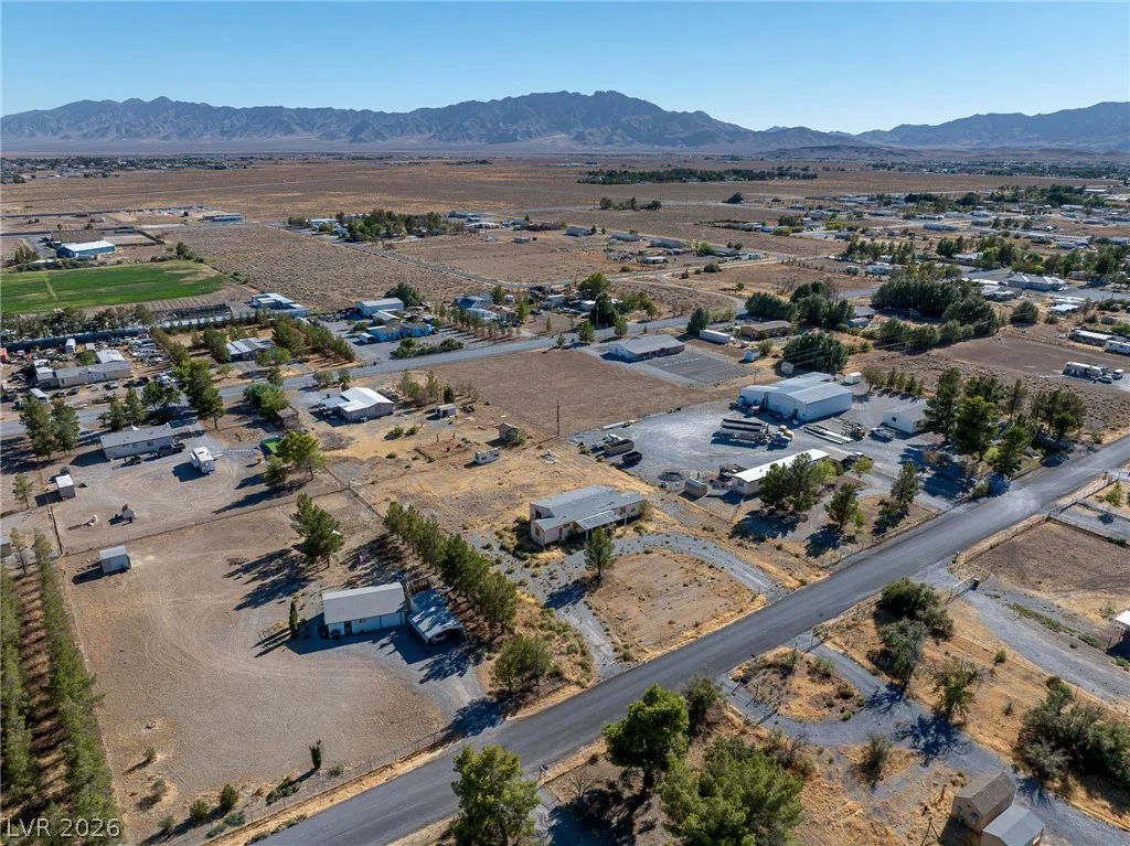 1611 Irons, Pahrump, NV 89048