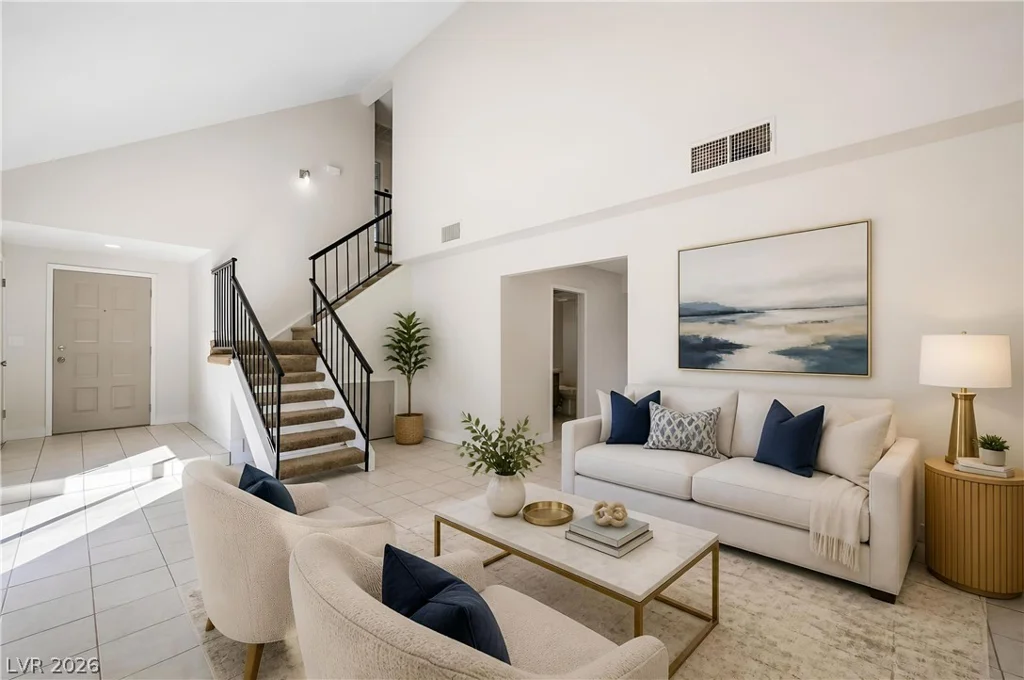 6733 Evanston, Las Vegas, NV 89108