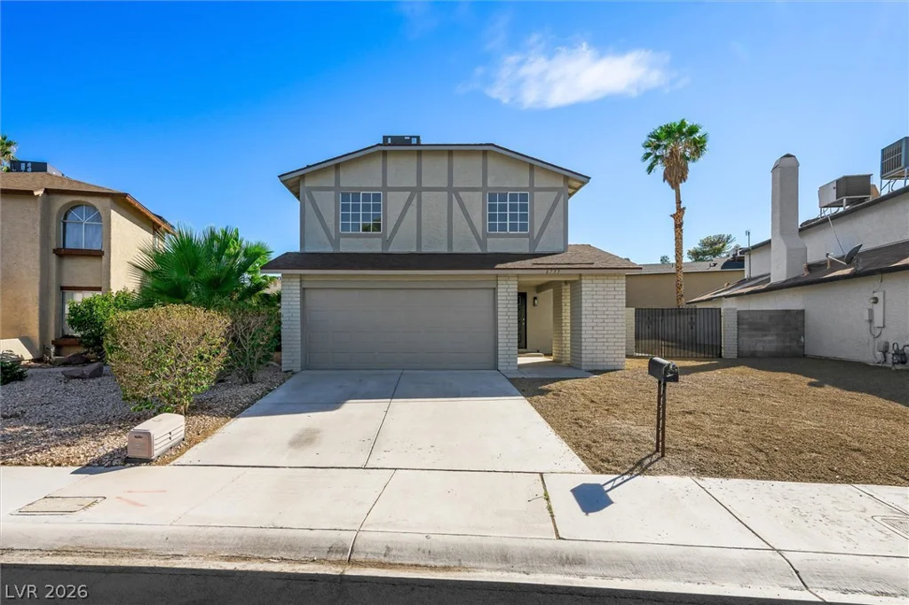 6733 Evanston, Las Vegas, NV 89108