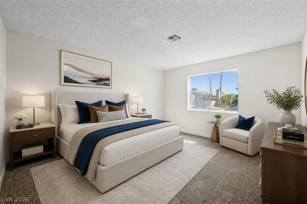 6733 Evanston, Las Vegas, NV 89108