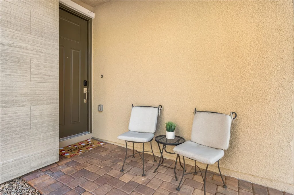 848 Riverlawn, Las Vegas, NV 89138