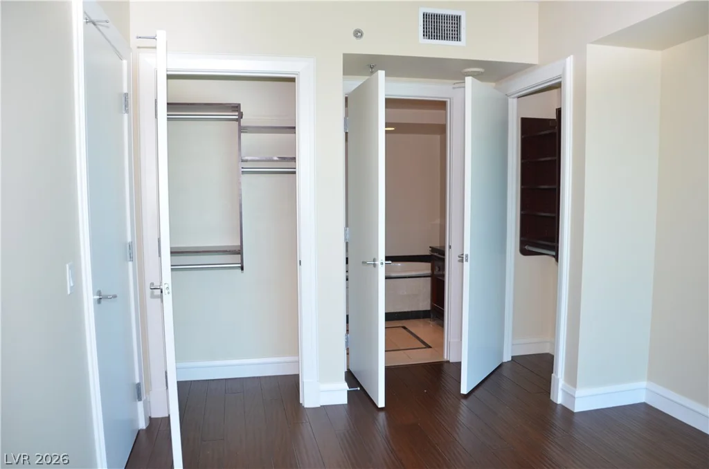 2700 Las Vegas, Las Vegas, NV 89109