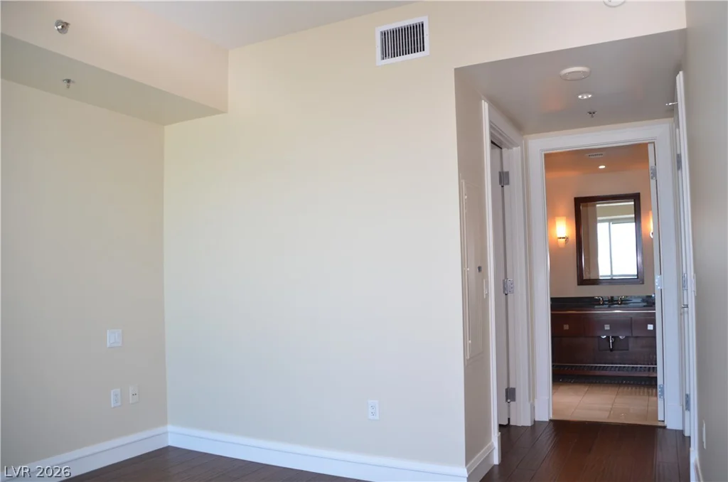 2700 Las Vegas, Las Vegas, NV 89109