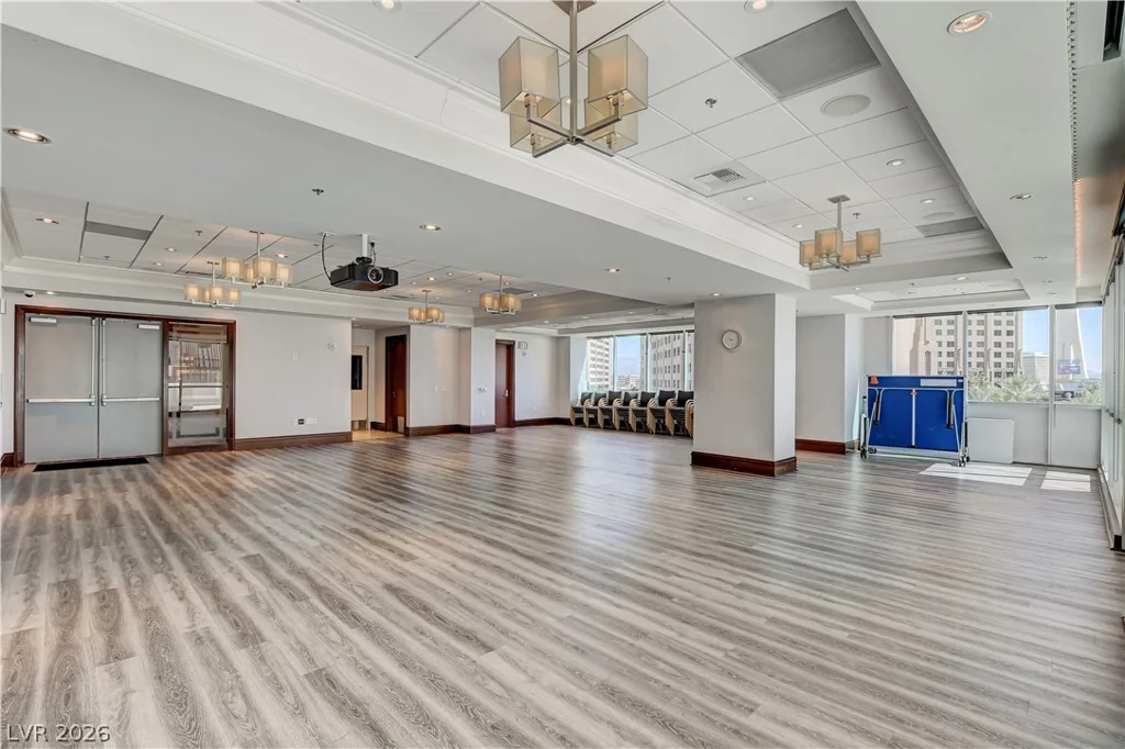 2700 Las Vegas, Las Vegas, NV 89109