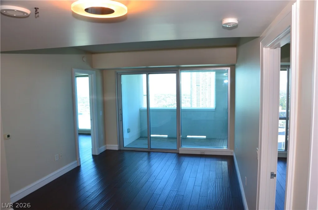 2700 Las Vegas, Las Vegas, NV 89109