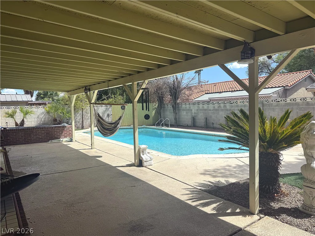 1827 NAVARRE, Henderson, NV 89014