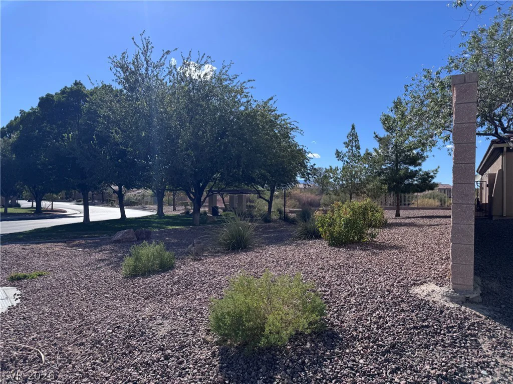 8809 Briar Bay, Las Vegas, NV 89131