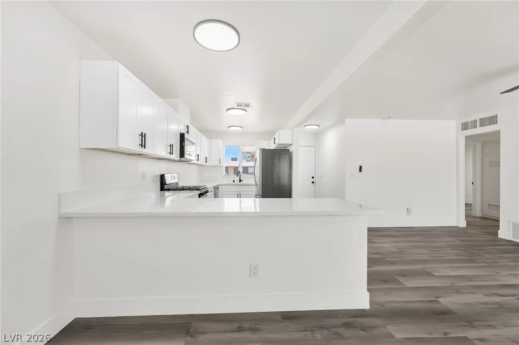 2204 Dune, Las Vegas, NV 89106