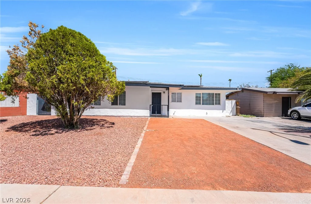 2204 Dune, Las Vegas, NV 89106
