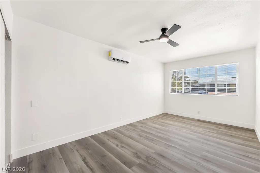 2204 Dune, Las Vegas, NV 89106