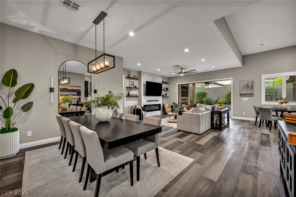 12390 Tudor Arch, Las Vegas, NV 89138