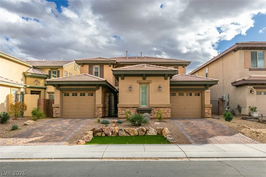 3829 Hawkeye Falls, North Las Vegas, NV 89085