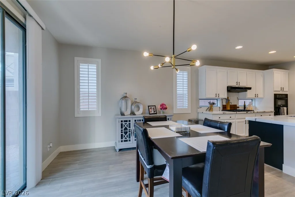 3829 Hawkeye Falls, North Las Vegas, NV 89085