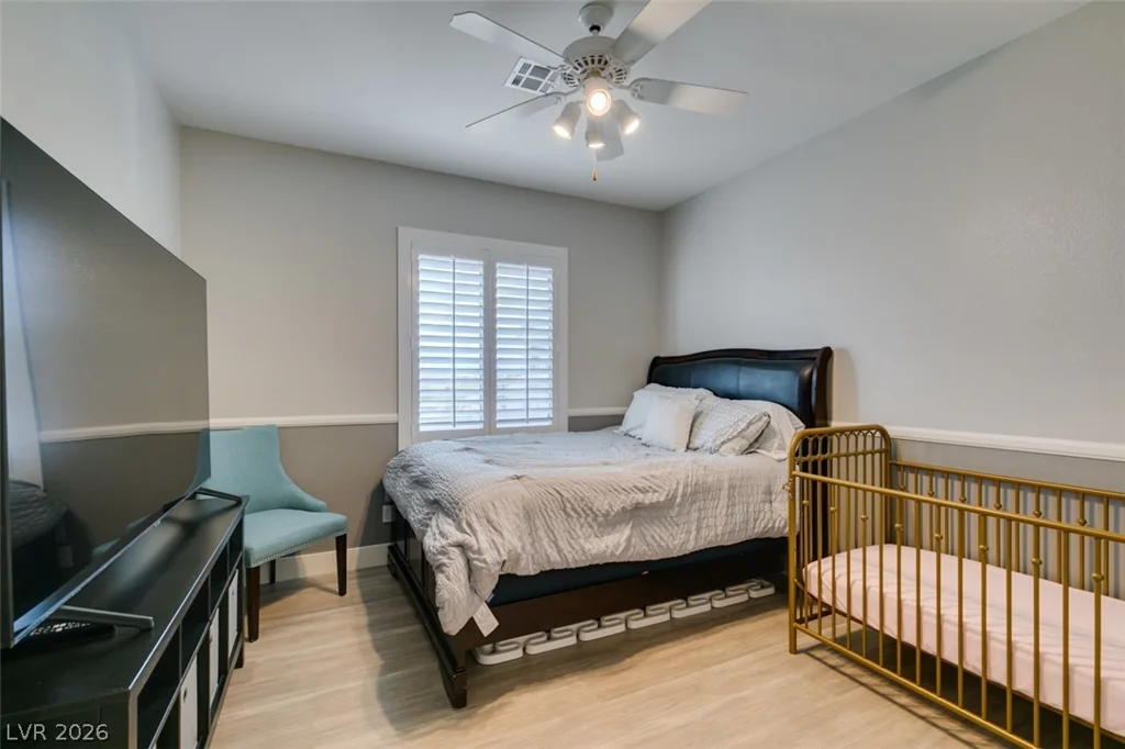 3829 Hawkeye Falls, North Las Vegas, NV 89085