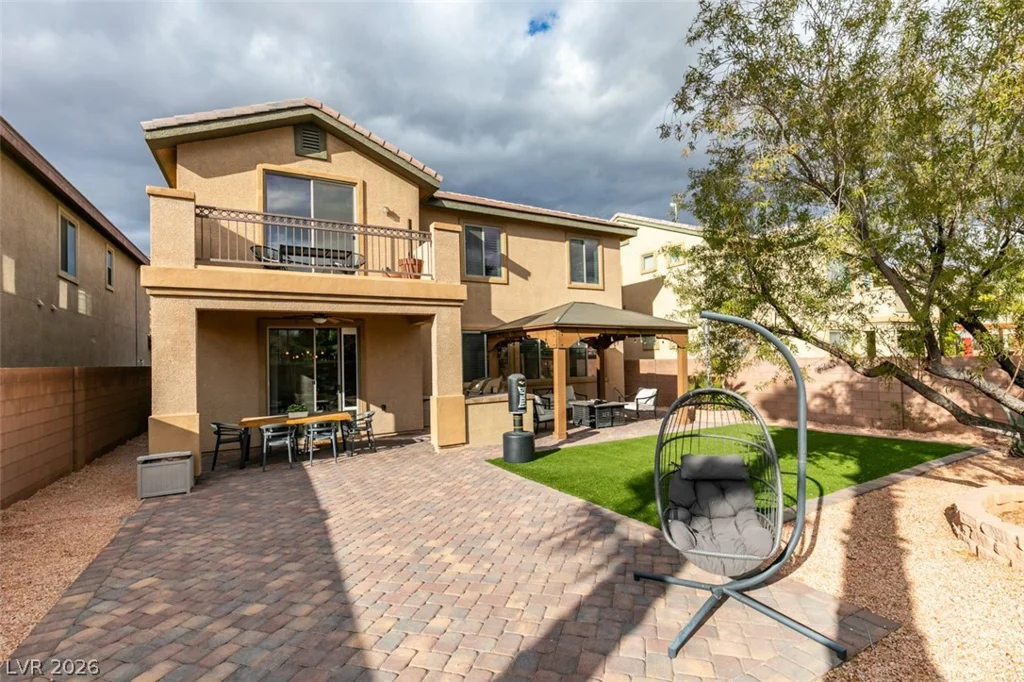 3829 Hawkeye Falls, North Las Vegas, NV 89085