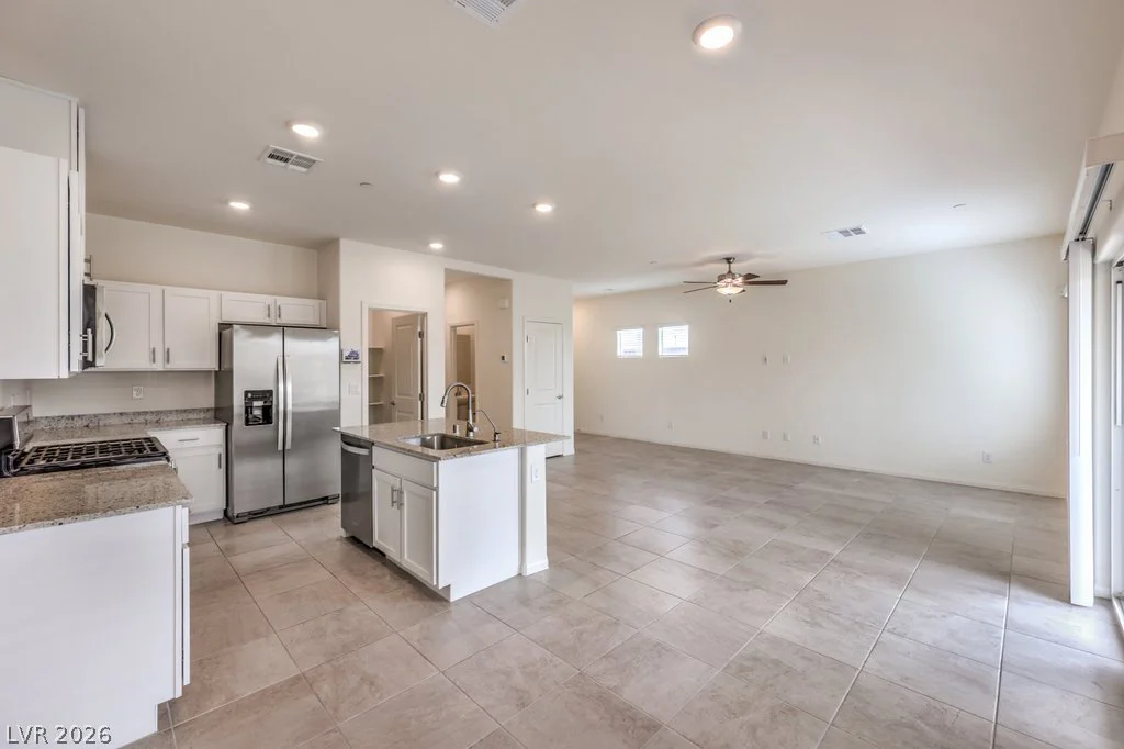 10915 Bristol Park, Las Vegas, NV 89166
