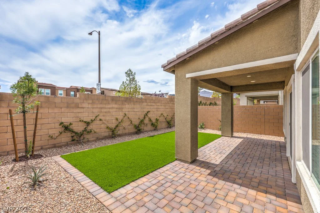 10915 Bristol Park, Las Vegas, NV 89166