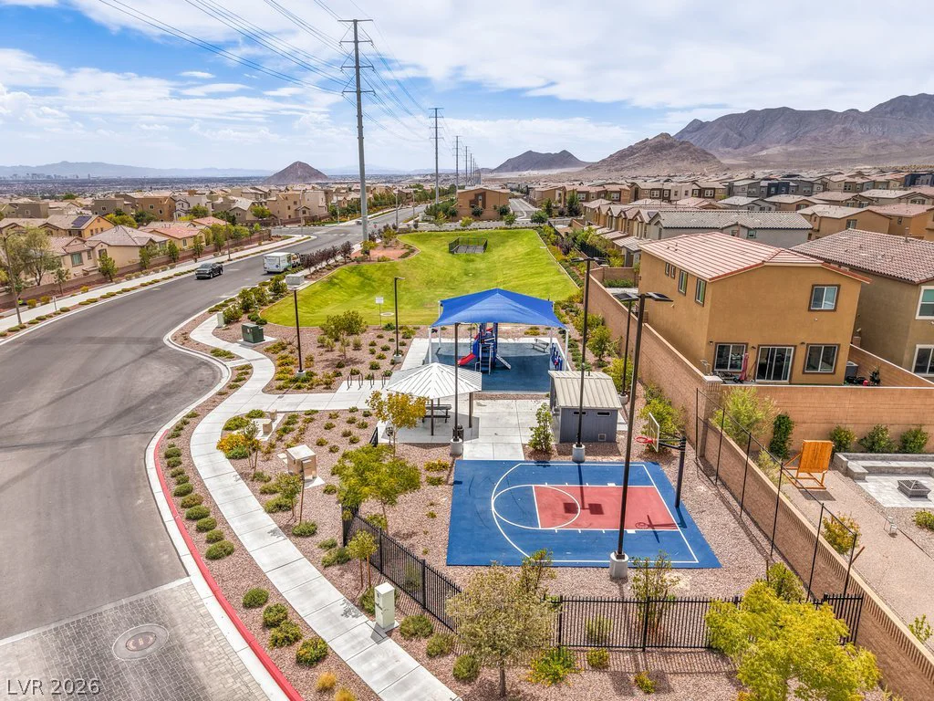 10915 Bristol Park, Las Vegas, NV 89166
