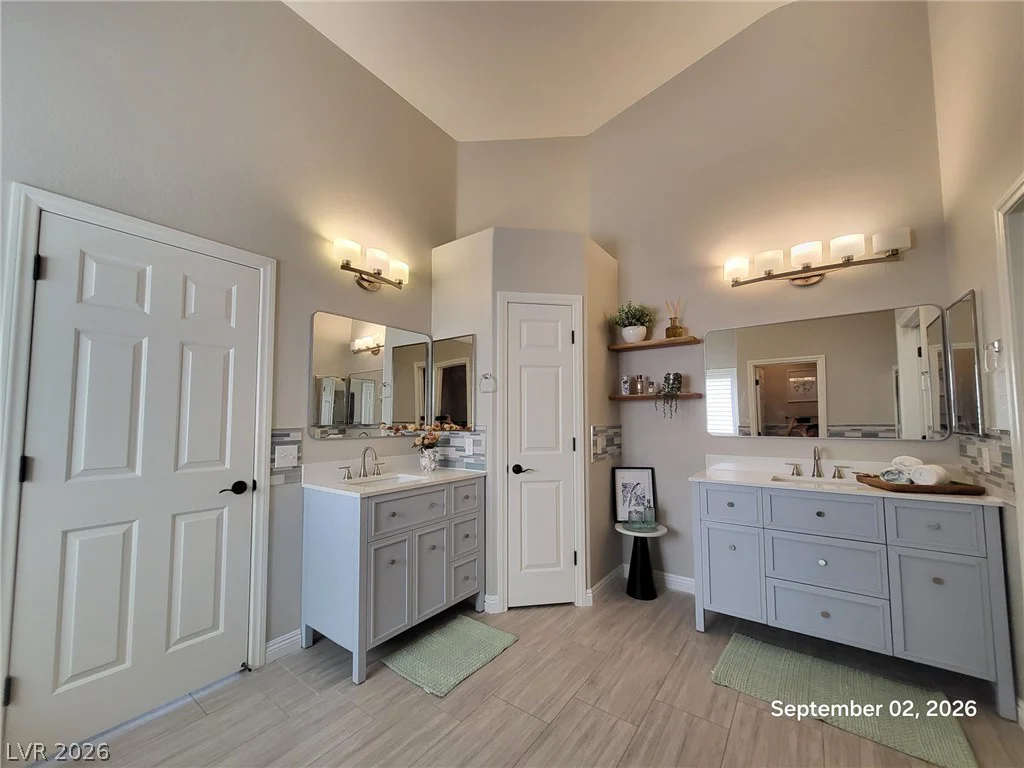 1813 Hill Canyon, Las Vegas, NV 89144