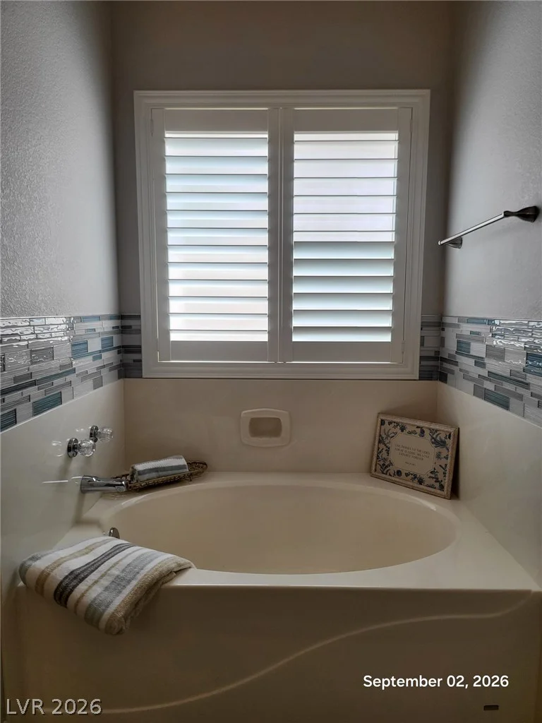 1813 Hill Canyon, Las Vegas, NV 89144