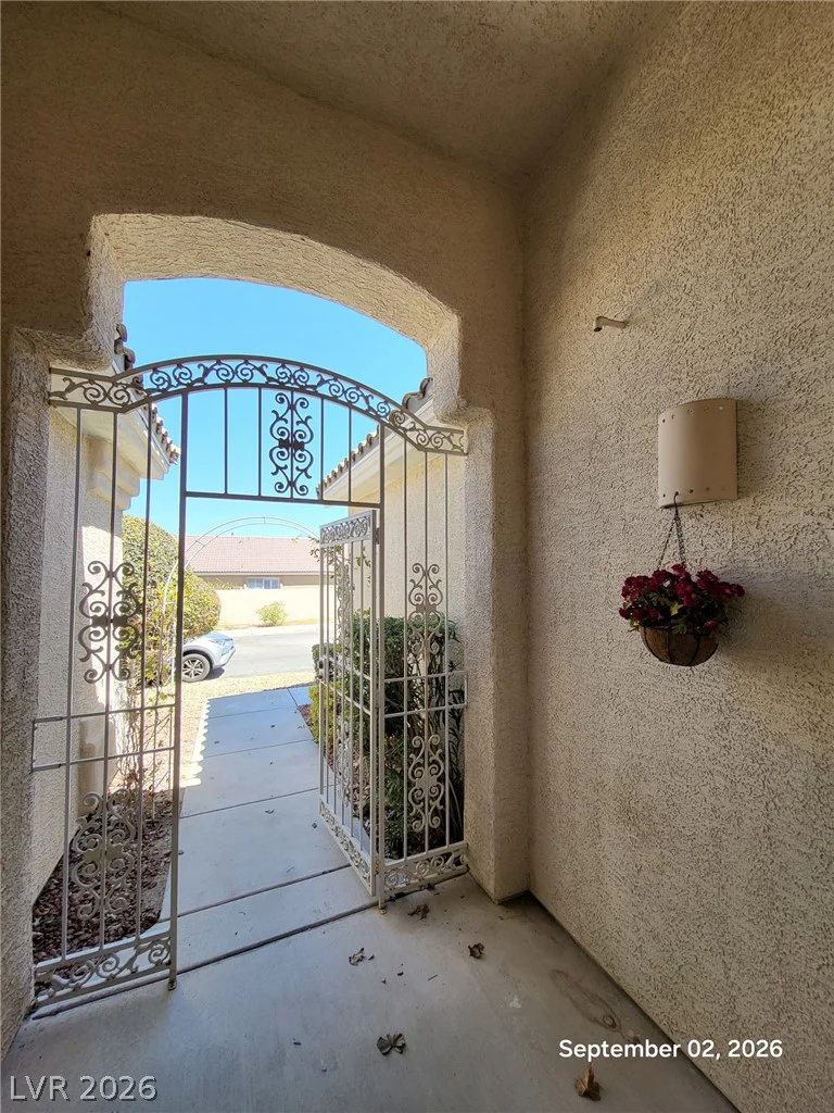 1813 Hill Canyon, Las Vegas, NV 89144