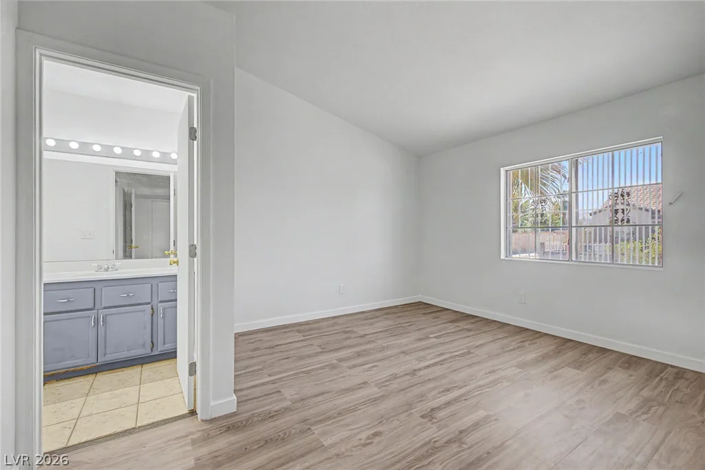 1704 Crystal Chimes, Las Vegas, NV 89106