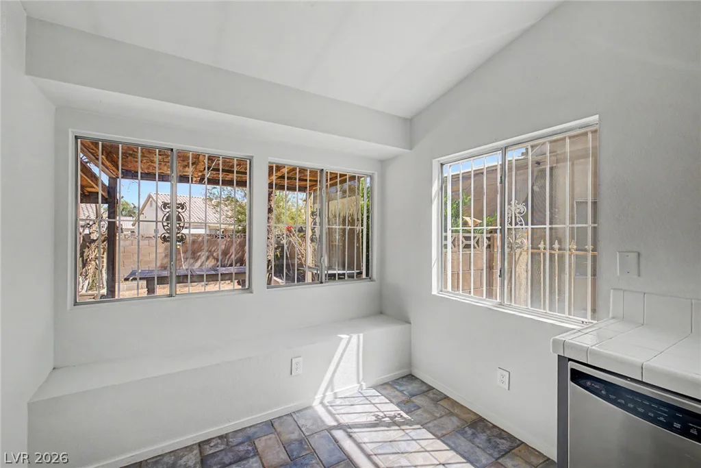 1704 Crystal Chimes, Las Vegas, NV 89106
