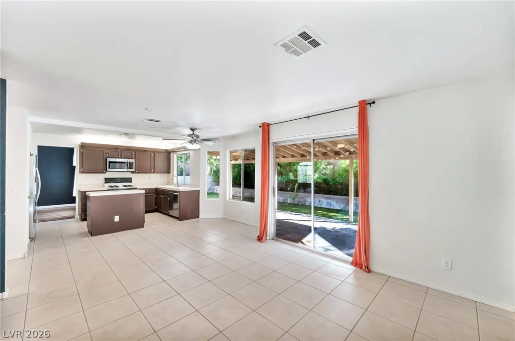 1402 Rim Fire, Henderson, NV 89014