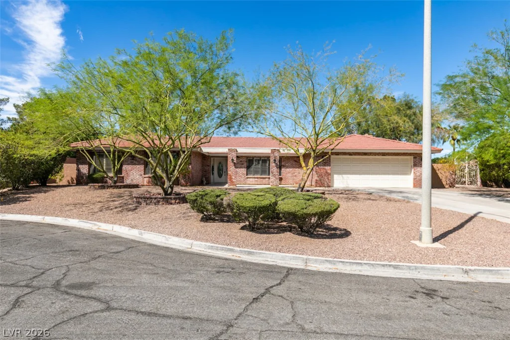 2246 Almart, Henderson, NV 89014