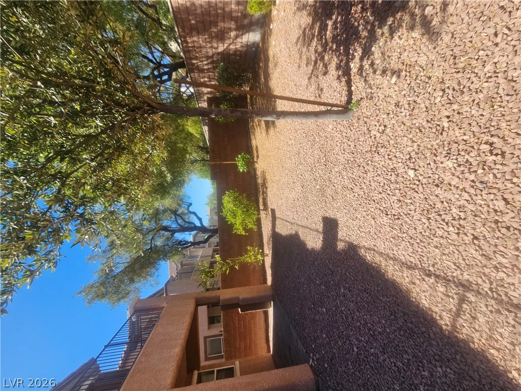11011 Cusak Close, Las Vegas, NV 89179