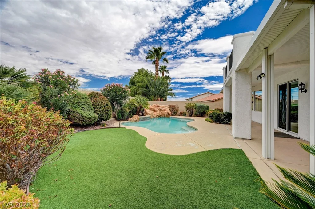 1520 Barrington Oaks, North Las Vegas, NV 89084