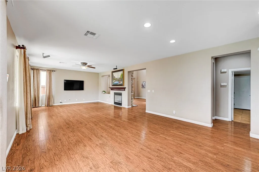 1520 Barrington Oaks, North Las Vegas, NV 89084
