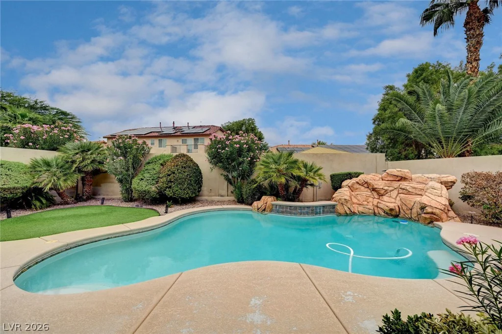 1520 Barrington Oaks, North Las Vegas, NV 89084