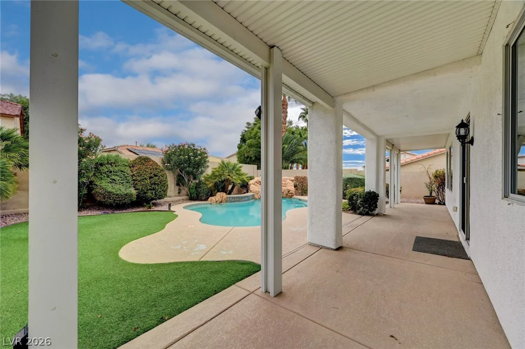 1520 Barrington Oaks, North Las Vegas, NV 89084
