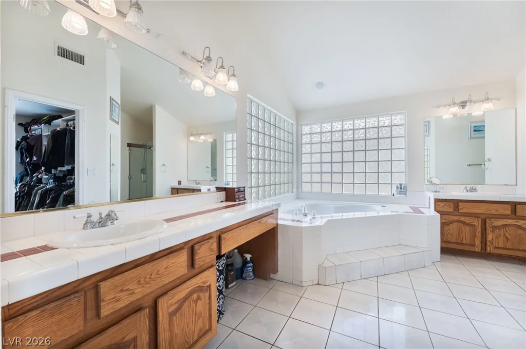 1408 Sun Copper, Las Vegas, NV 89117