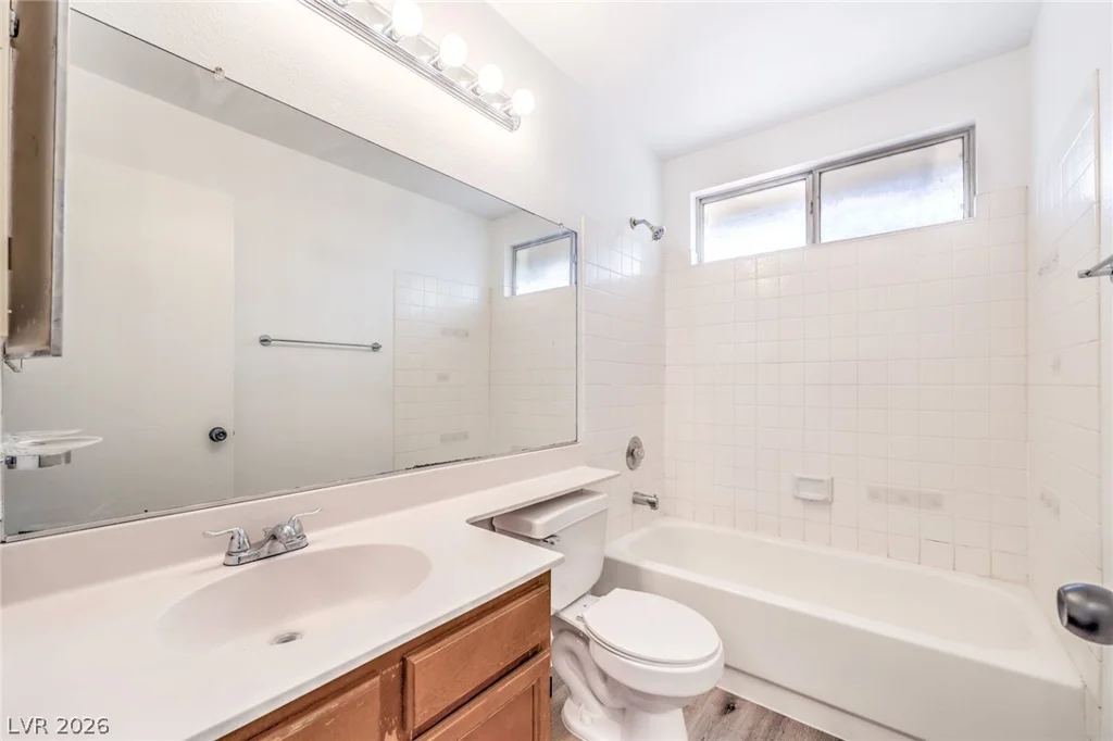 64 Tidwell, Henderson, NV 89074