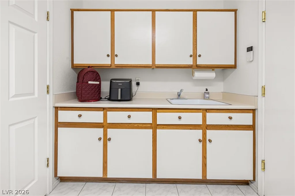 9432 Elmbrook, Las Vegas, NV 89134