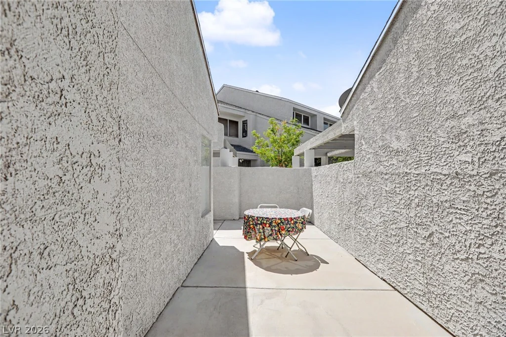 5549 Orchard, Las Vegas, NV 89110