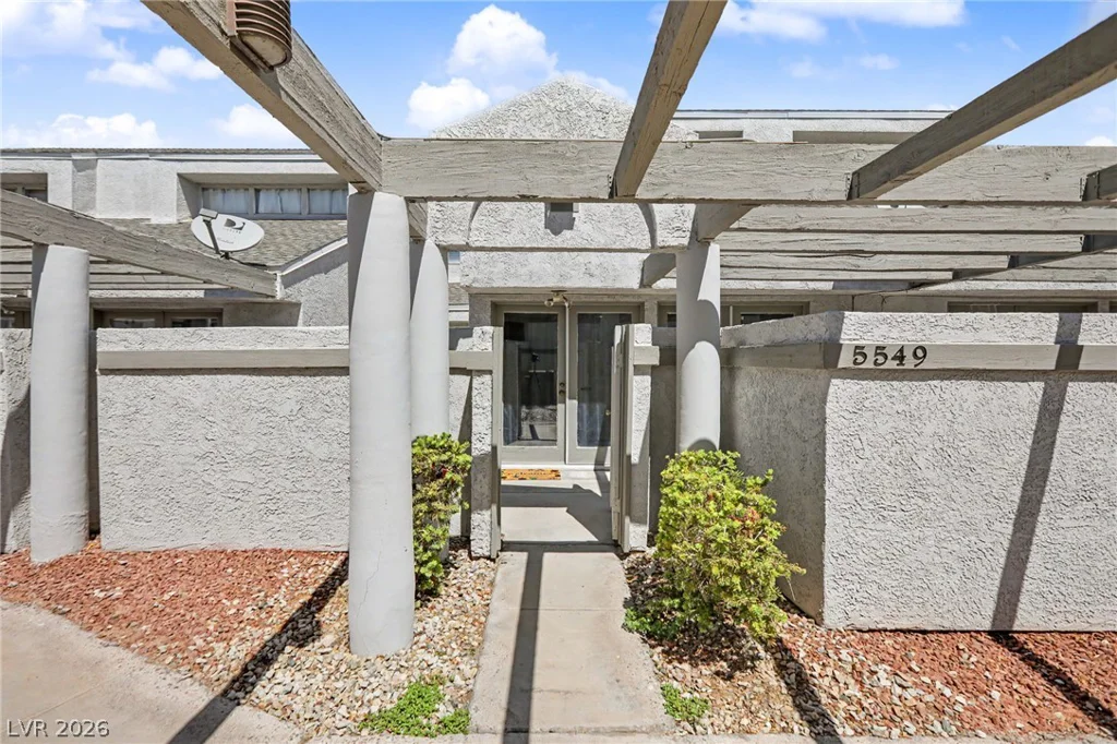 5549 Orchard, Las Vegas, NV 89110