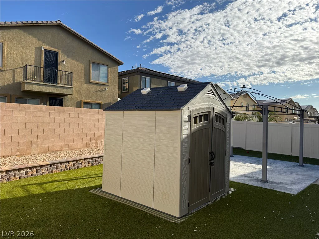 4104 Free Bird Crest, North Las Vegas, NV 89081