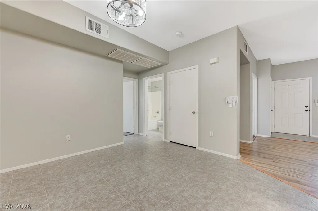 1401 Michael, Las Vegas, NV 89108