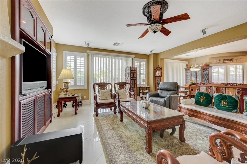 218 Crooked Putter, Las Vegas, NV 89148